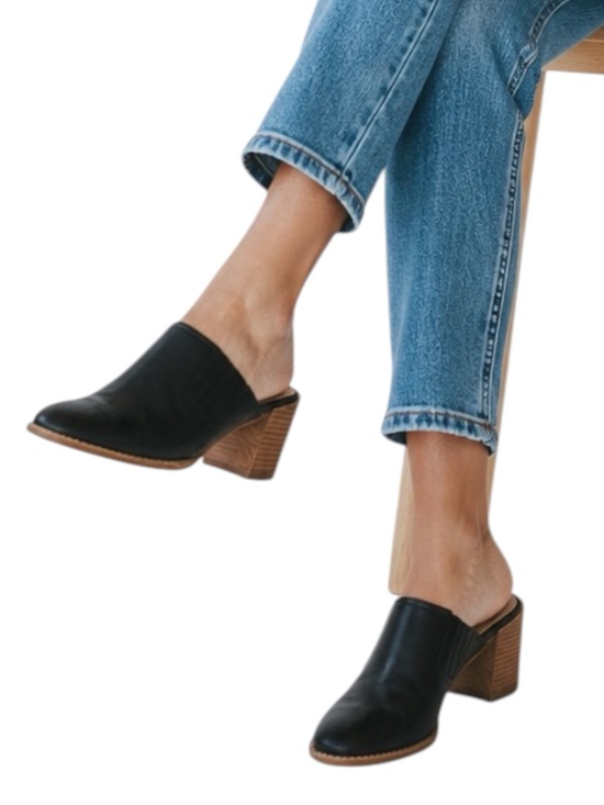 Madewell Shoes - MADEWELL “The Carey Mules” Black Leather Slip-On Block Heel Mules Size 10 -- YES